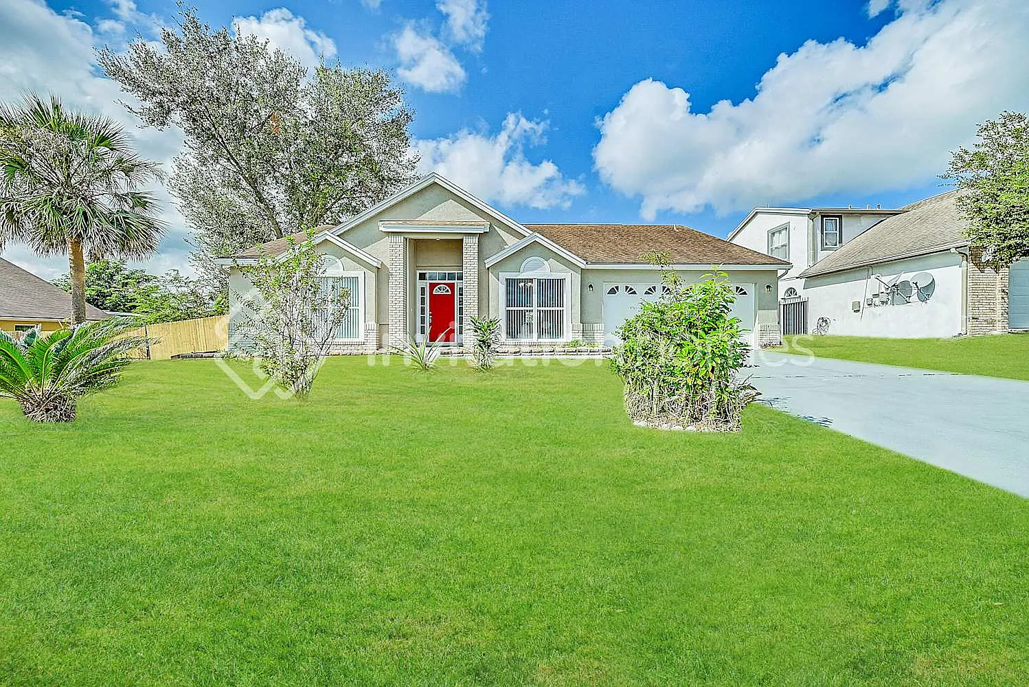 4730 Doberman St Orlando, FL 32818 — Photo 1