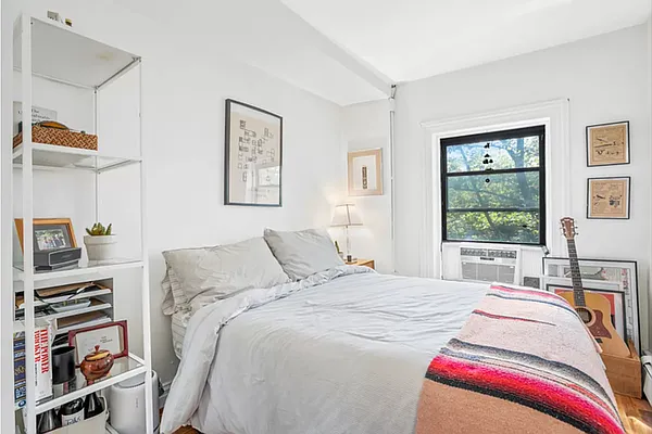 Rented by Ivey North LLC | media 13