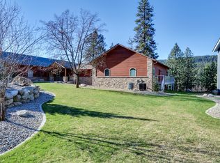 416 E Shore Rd, Nine Mile Falls, WA 99026