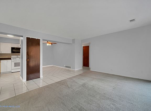 2nd image of 4905 W 109th St #S203