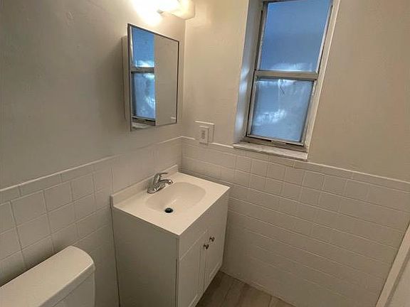 4th image of 1608 NW 7th Ave #4