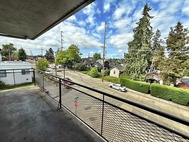 1104 Pacific Ave — Photo 11