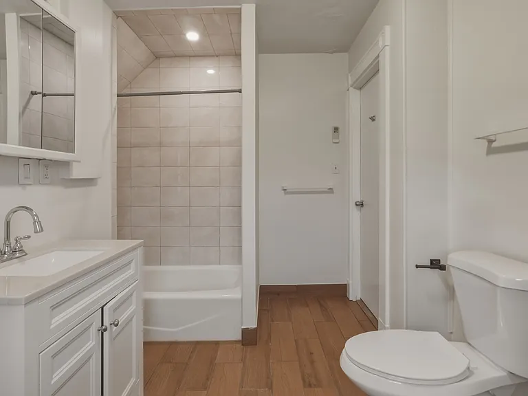 14 Magnolia Sq #3 — Photo 17