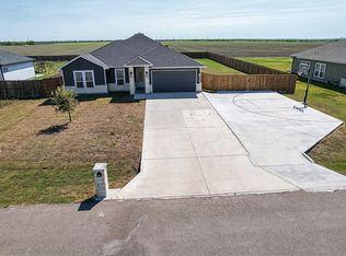 144 Longhorn Dr, Odem, TX 78370