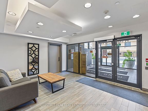 5th image of 121 Queen St #602