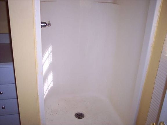 Master Bath Full Shower