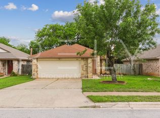 604 David Curry Dr, Round Rock, TX 78664