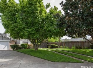 9 Rosa Ct, Sacramento, CA 95822