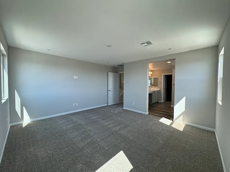 8564 Luse St — Photo 12