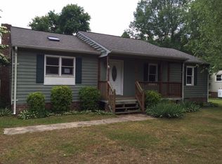 1505 Austin Rd, Chester, VA 23836