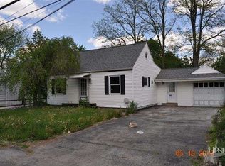 2102 Covington Rd, Fort Wayne, IN 46802