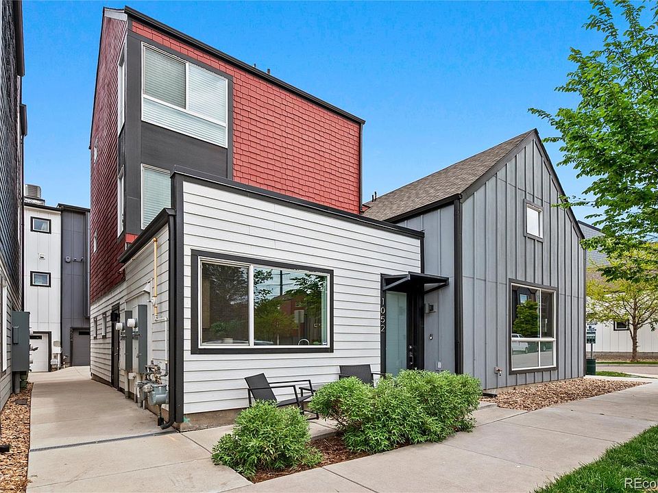 1st image of 1052 Depew Street