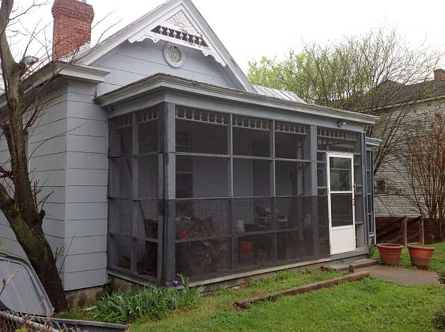 1st image of 1423 N Main St