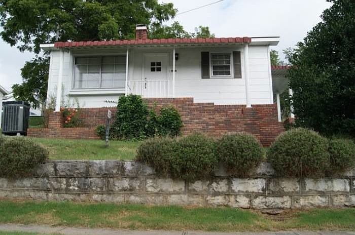 1st image of 41937 E Morgan Ave