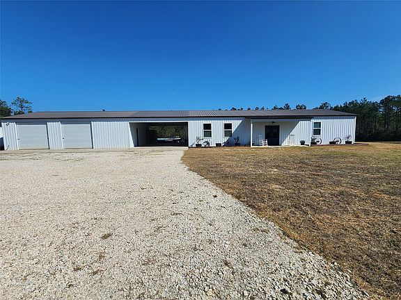 3rd image of 135 Bryant Rd