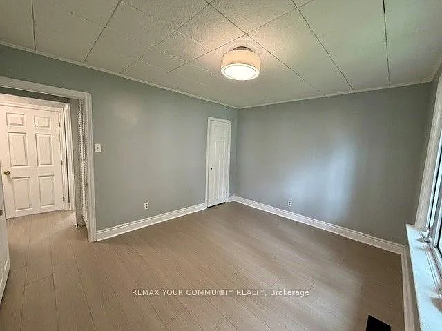 220 Ruggles Ave — Photo 20