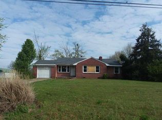 1161 E Main St, Dresden, TN 38225