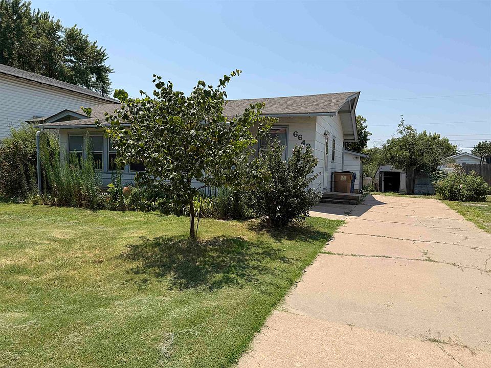 1st image of 6649 N Randall St