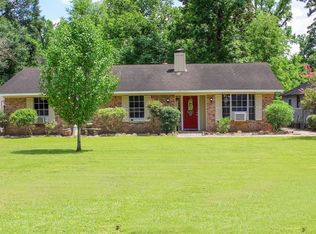 20904 Azalea Ln, New Caney, TX 77357