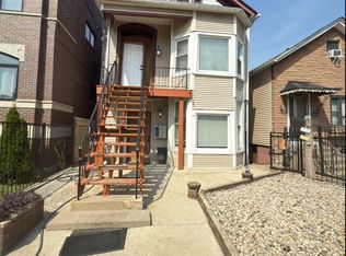 822 S Bell Ave, Chicago, IL 60612