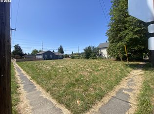 312 E 2nd St, Newberg, OR 97132