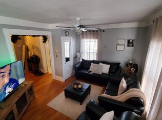 8 Stevens St, Methuen, MA 01844