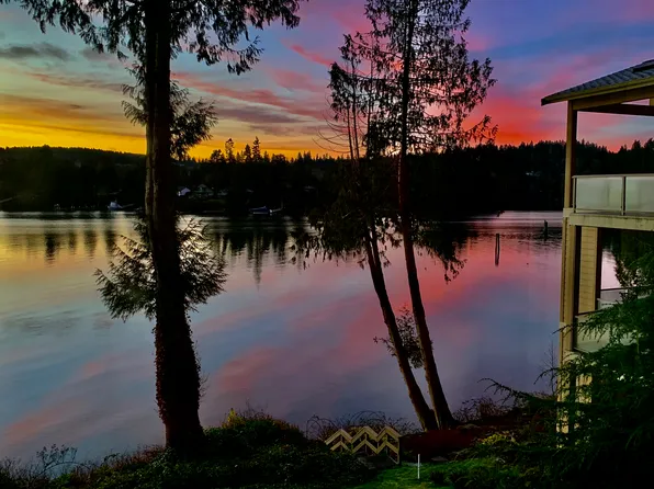 221 N Bay Ln Unit 2, Port Ludlow, WA 98365