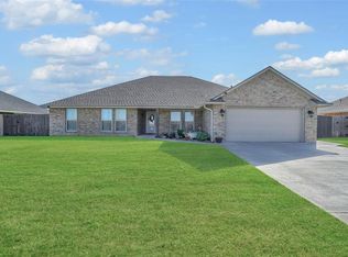1812 Lynx Ln, Altus, OK 73521