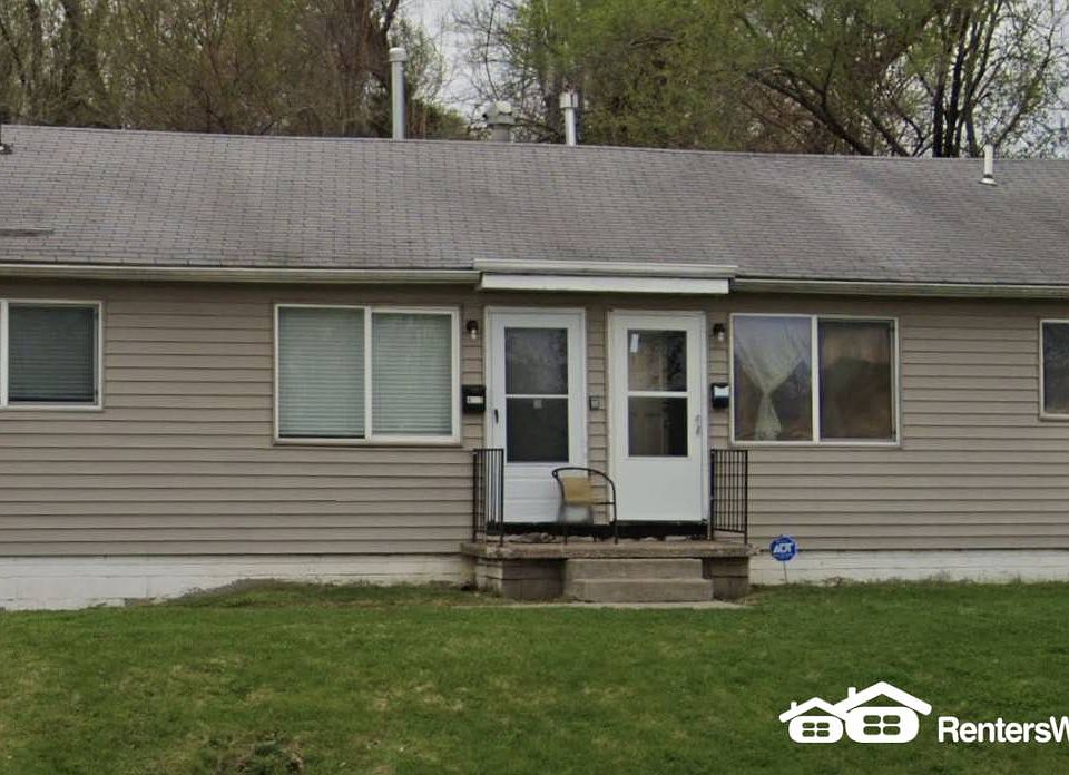 1st image of 4211 E Linwood Blvd