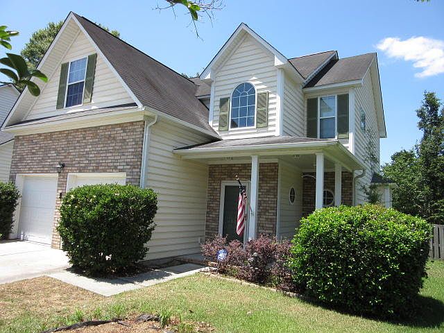 1st image of 112 Summer Trace Dr