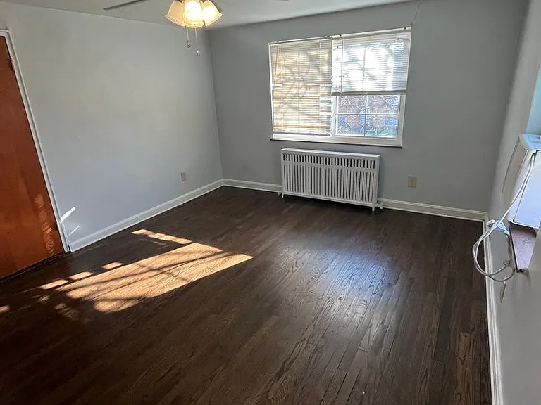 4330 Oakwood Ave — Photo 4