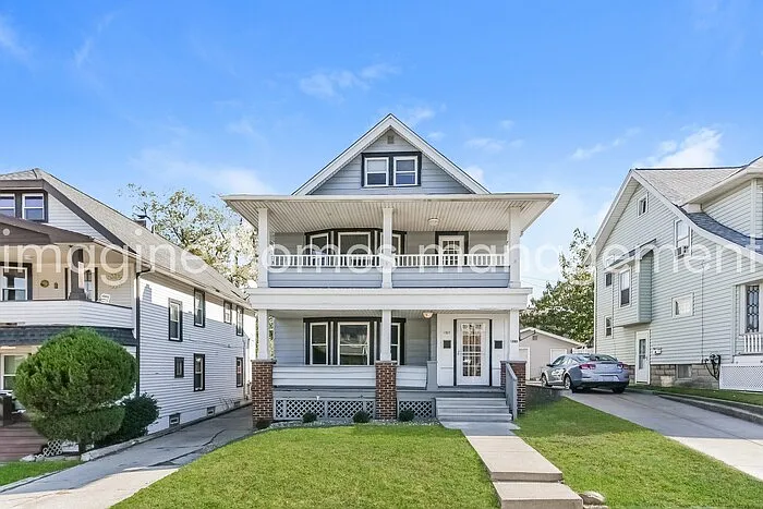 2 bed, 1.0 bath, 1005 sqft, $1,450 — Photo 1