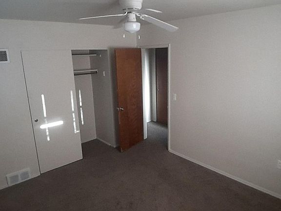 3rd image of 926 Ludlow Ave APT 9