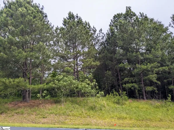 312 Watersedge Dr, Cross Hill, SC 29332