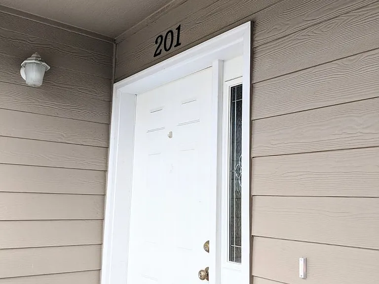 4160 Deemer Rd #201 — Photo 3