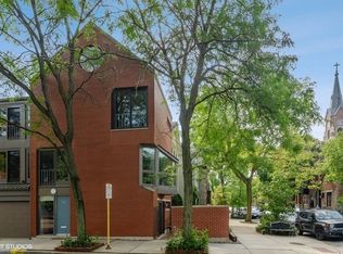 423 W Willow St, Chicago, IL 60614