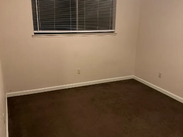 3700 Maserati Dr APT 4, Modesto, CA 95356