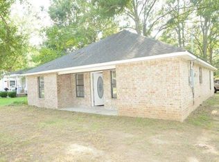 1021 Broadmoor Ave, Columbia, MS 39429