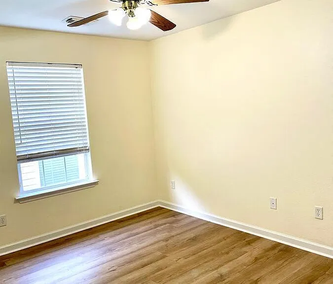 3327 Willow Ridge Ln — Photo 14