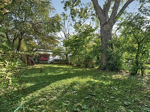 4th image of 86 Miller St