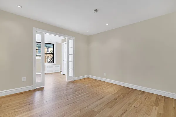 Rented by Cooper & Cooper Real Estate | media 22