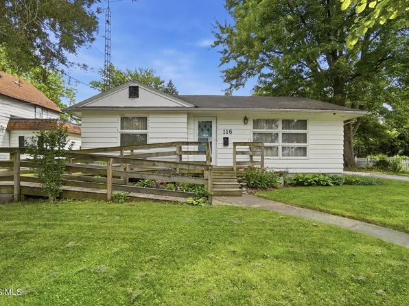 116 Frazee Ave, Bowling Green, OH 43402