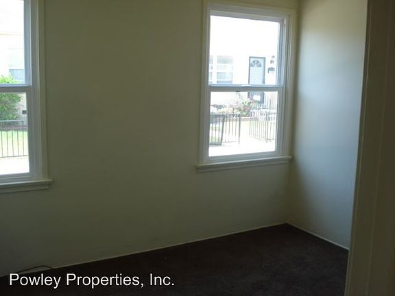 3rd image of 1321 1/2 W 219th St