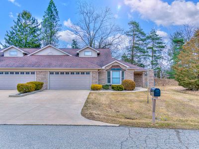 5504 Donavon Dr, Jackson, MI, 49201