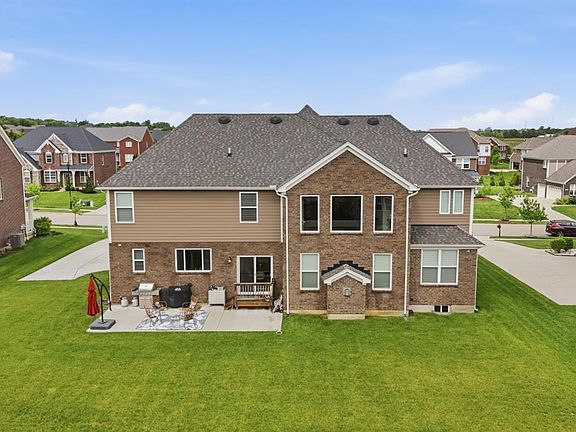5th image of 4123 Highland Green Dr