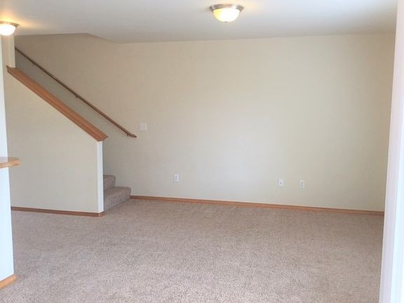 3rd image of 5206 167th St E