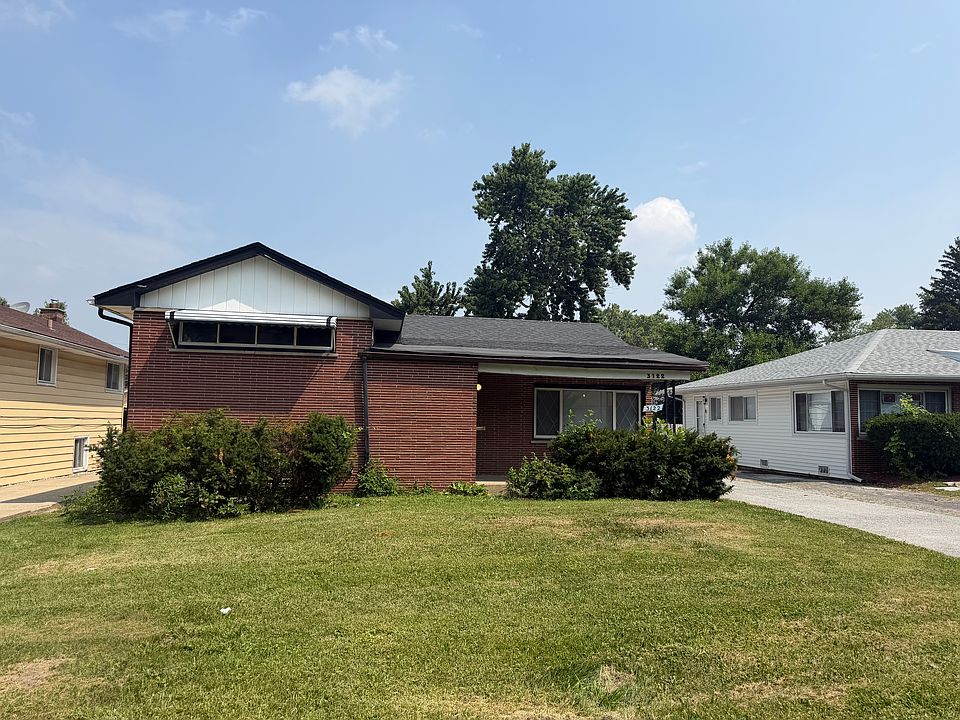 1st image of 3122 173rd St