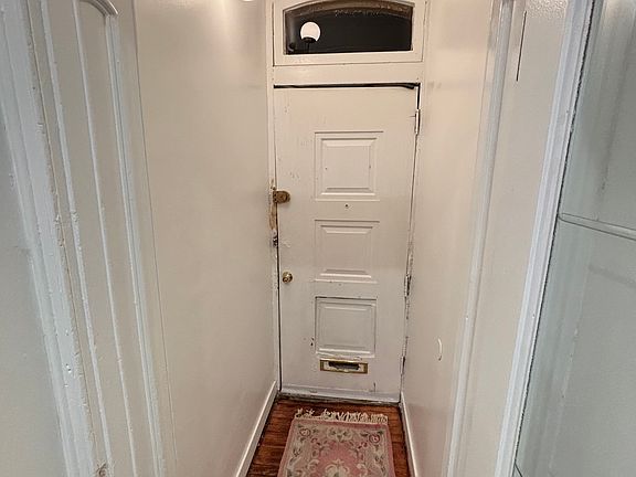 4th image of 2441 N Mascher St