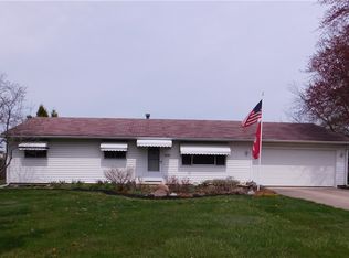 9255 Root Rd, North Ridgeville, OH 44039