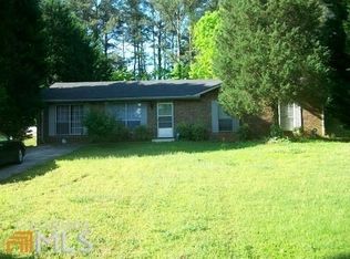 93 Meadowlark Ln, Jonesboro, GA 30236